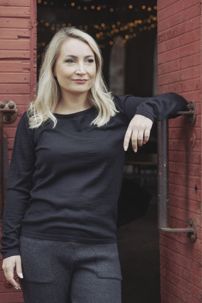 Alpaka pullover für damen mit U-Boot-Ausschnitt